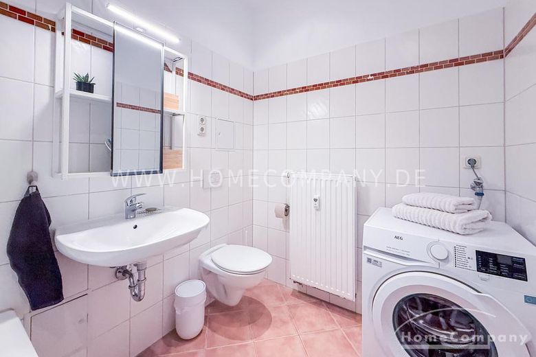 27458 HomeCompany Dresden Möbliert/Furnished 2-Zimmer-Wohnung in Dresden-Pieschen mit Balkon max. 2 Personen – dbd9f966c13c7244a8160caf474e3584e5731dd7.jpg