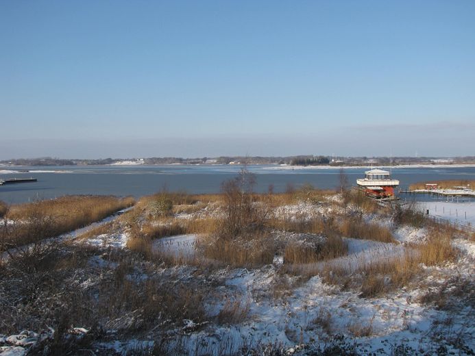 Traumwohnung mit Schleiblick – Winterimpression vom Balkon