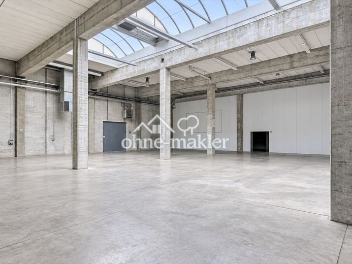 गोदाम, उत्पादन, कार्यालय/सामाजिक कक्ष 750m² + 206m², खुला क्षेत्र >5000m² (विकल्प + CNC मशीनिंग लगभग 400m²) – फोटो 1