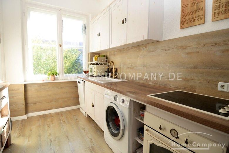 Urokliwe, w pełni umeblowane mieszkanie 3-pokojowe przy Rüdesheimer Platz – b8470ef1d1b833665fc093ccc475147e11cb5793.jpg
