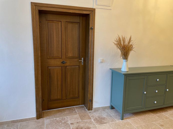 Appartamento al piano terra quasi nuovo con dotazioni di pregio e architettura eccezionale – Foto 11