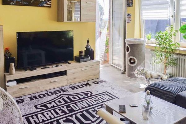 Investment property in Aachen-Richterich: Rented 2-room apartment with balcony in a quiet residential location