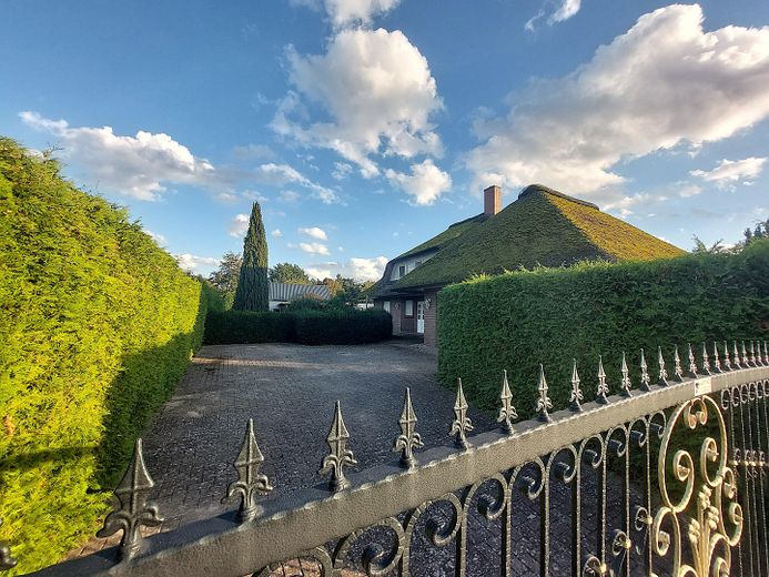 Grundstückseinfahrt