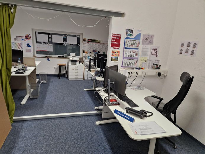 Büroräume EG links