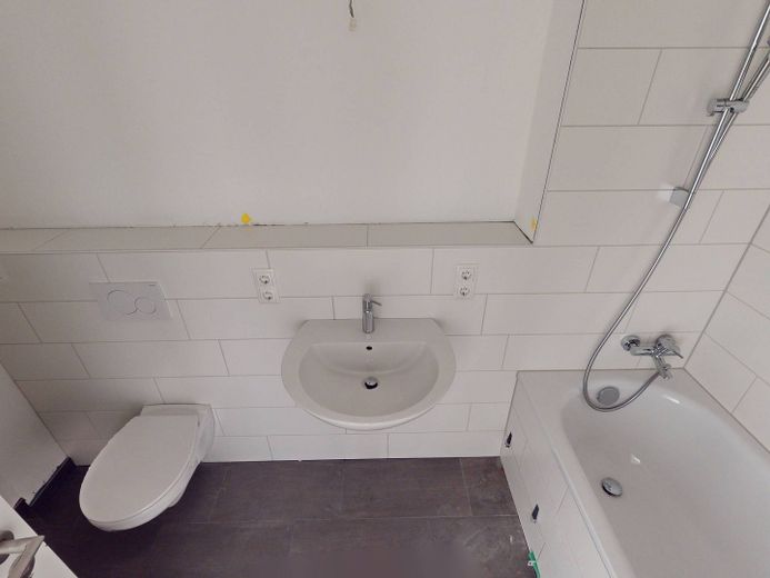 Moderne 2-Zimmer-Wohnung mit EBK und BALKON im Neubauquartier FIELD 4 – Ansicht II: Bad