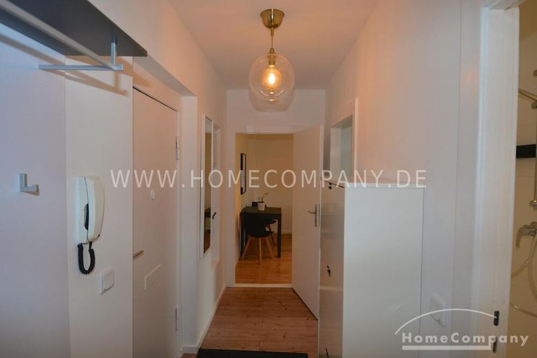 Jasne i nowo urządzone 2-pokojowe mieszkanie w pobliżu Tierparku w Berlinie, umeblowane – ada16b66c7cb290704800e1df3970e15f38469a3.jpg