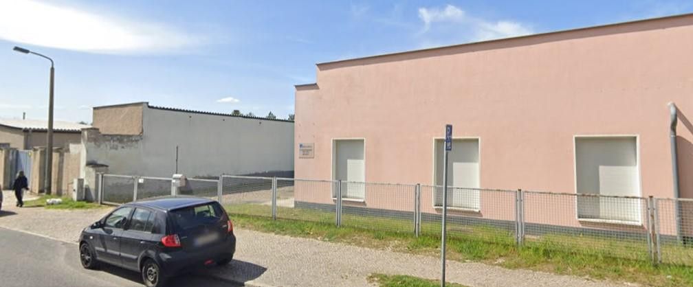 1500 m² Gewerbegrundstück, Halle, Lager und Bürofläche – Foto 3