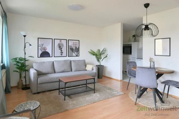 (EF1389_M) Dresden: Dohna, yeni mobilyalı 2 odalı daire, otopark yeri ve balkon ile