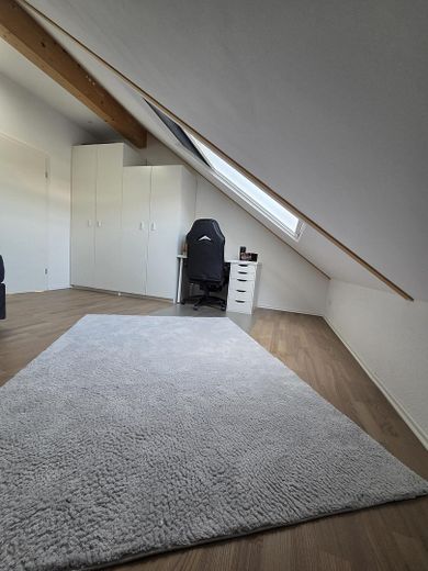 Casa a schiera centrale ben tenuta in posizione adatta alle famiglie a Laudenbach – Kinderzimmer 3 / Ansicht 2