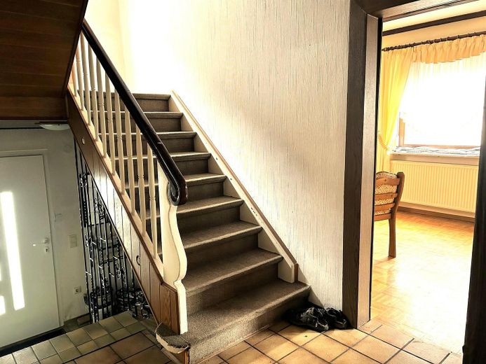 EG Treppenhaus / Flur