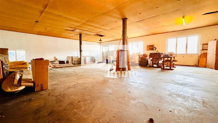 (R)eserviert!Laden-/Büro-/Lagerkomplex 
mit 300 m² Nutzfläche und Parkflächen – OG Hauptfläche / Lager
