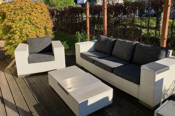 236 m² di superficie abitabile, appartamento indipendente e terreno di 735 m² – casa spaziosa a Wolfsburg-Kästorf