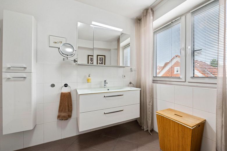 Duschbad mit Fenster