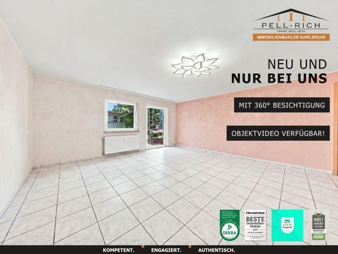 AMORE PER LA CITTÀ: Curato appartamento di 3 locali con balcone esposto a sud-ovest e due garage nella zona Innenstadt-West – Foto 1