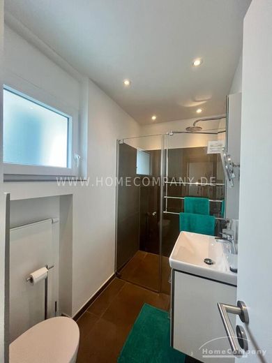 Exklusiv möblierte und ruhige Terrassenwohnung im Kölner Westen (Köln-Junkersdorf)! – ba584f3db92fd6532535998c1f94ed75bf5cd2da.jpg