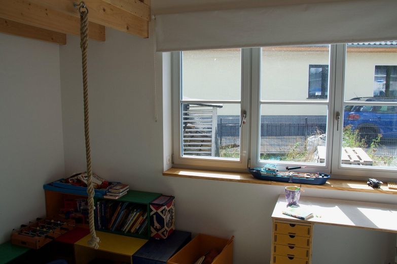 Haus am See mit Gründach – Kinder-/Arbeitszimmer