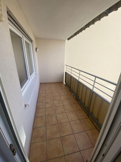 Überdachter Balkon