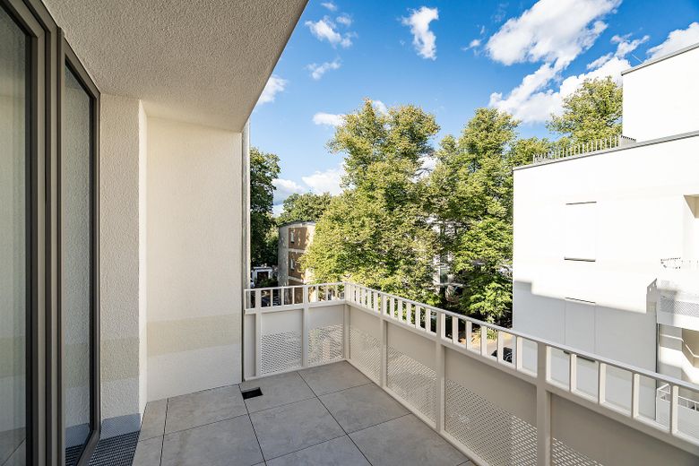 Luminoso trilocale con ampia terrazza, cucina componibile e ascensore a Berlino-Pankow – Foto 7