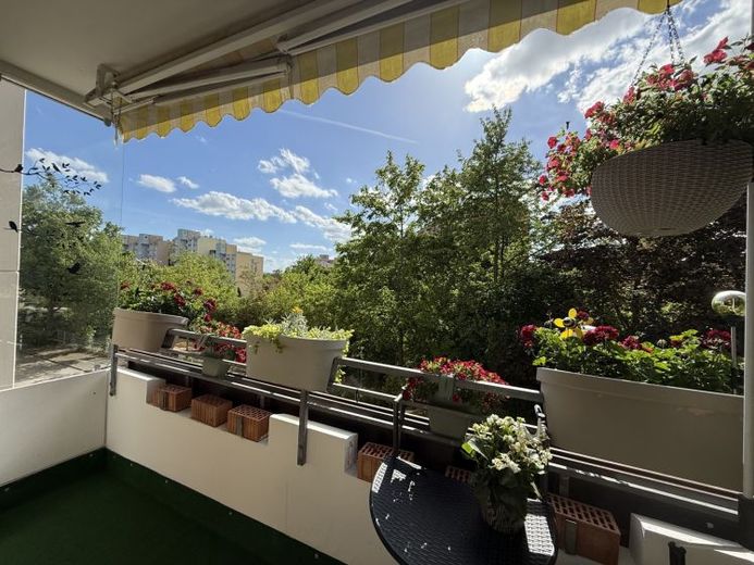 Sifi-Hinterweil: helle, moderne 3,5 ZW mit Balkon – Foto 1