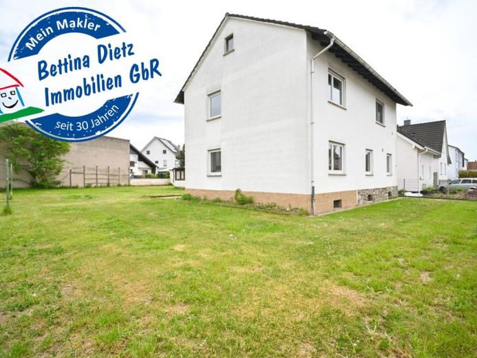 DIETZ: EFH im ruhigen Wohngebiet von Dieburg mit Garage, Freisitz und Garten auf 755 m² Grundstück – Foto 1