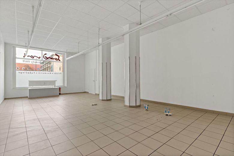 Attraktive Gewerbefläche in Leuna! – Raum