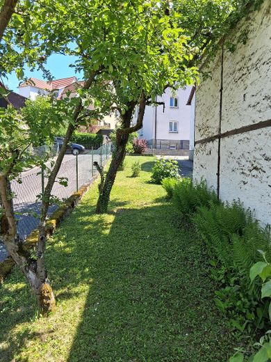 Großes Grundstück mit Altbau in sehr guter Lage in Unterdürrbach, provisionsfrei, von Privat! – Gartenstück zur Nebenstraße