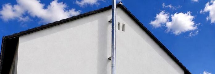 PRIVATES WOHNEN MIT EIGENEM POOL & GARTEN + MIETEINNAHMEN – Privater Pool & Garten