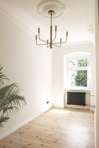 Exklusiver Altbau-Erstbezug zwischen Kollwitzkiez & Winsviertel | Stilvoll saniert | Provisionsfrei – Schlafzimmer
