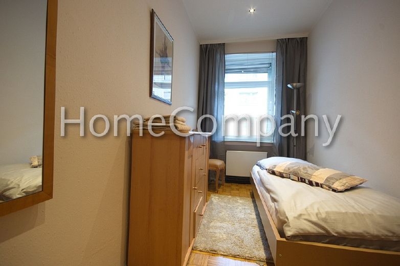 Ansprechend eingerichtete Wohnung mit W-LAN, zwei Schlafzimmern und Terrasse Nähe Steeler Ortskern – 9997d203cc2a09b1e5f3ae083b1003b322b082c7.jpg