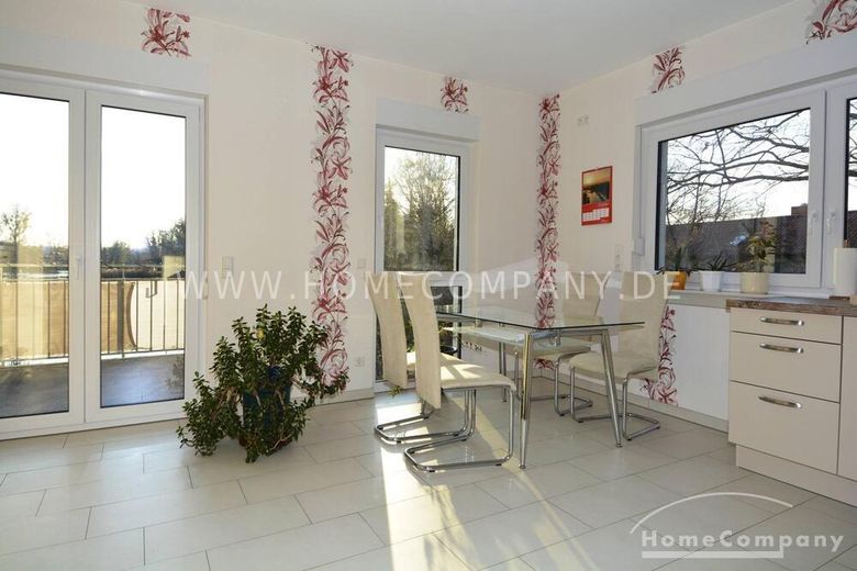 Idyllisch gelegene 2-Zimmer-Wohnung in Potsdam , möbliert – 9fa8fce80a1ee50250bde42811968ddaf4b88ff3.jpg