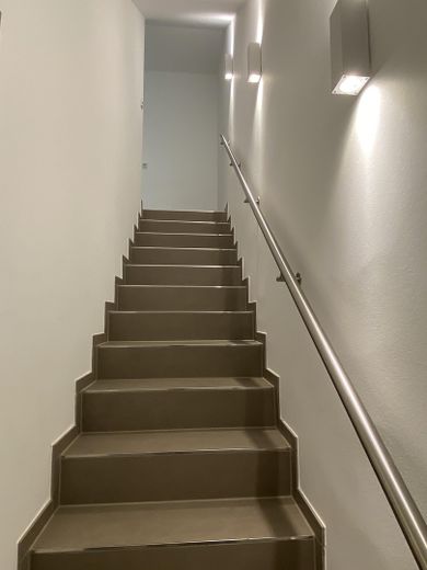 Hochwertige, neuwertige und großzügige Maisonettewohnung in Münster-St. Mauritz !! – Treppenaufgang zweite Ebene