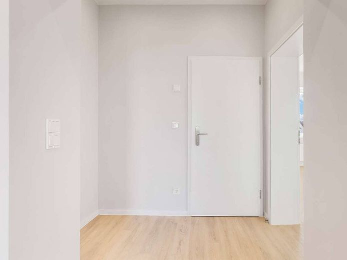 Topmodern & großzügig: Helle 3-Zimmer-Wohnung mit Charme – Eingangsbereich