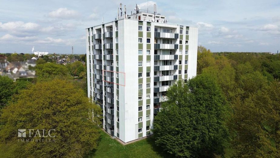 Kapitalanleger aufgepasst! Attraktive 3-Zimmer-Wohnung – Seiten Ansicht I