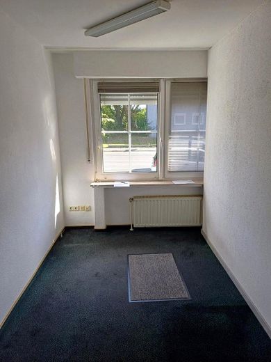 Gewerbefläche mit eigenem Eingang in Dortmund-Lütgendortmund zu vermieten – Raum 