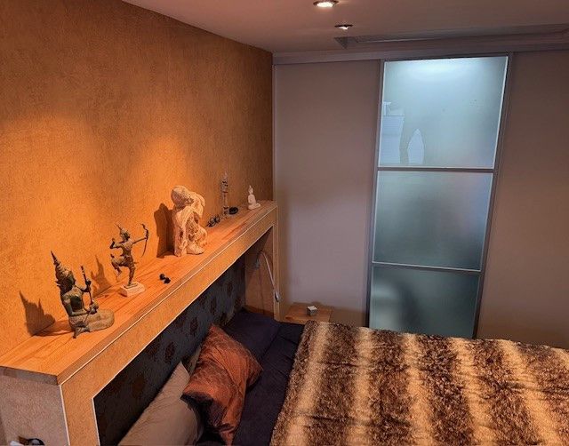 5 Zimmer DHH mit gehobener Ausstattung- von Privat – Schlafzimmer