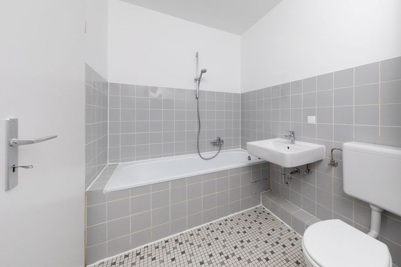 Appartamento ammobiliato con 2,5 locali, terrazza e giardino ad Amburgo-Lokstedt – Foto 4