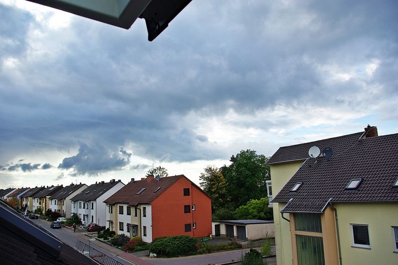 3-room top-floor apartment 100m² south side parking space garden cellar laundry room air conditioning – Foto 10