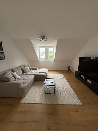 Edificio d’epoca e modernità - Appartamento mansardato climatizzato e inondato di luce in edificio d’epoca completamente ristrutturato – Wohnen