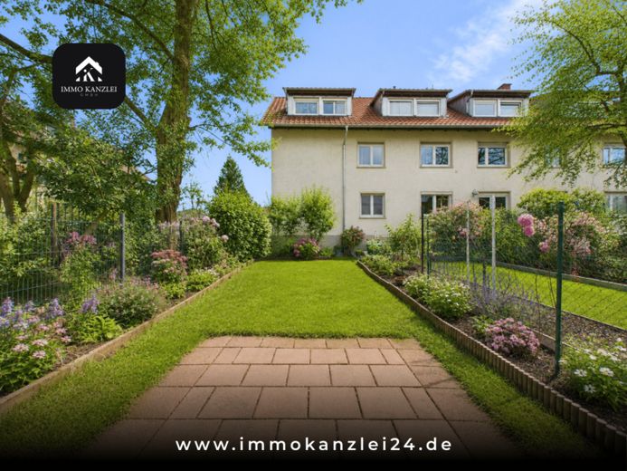 Fast wie ein Haus: 3-Zimmer Erdgeschoss-Wohnung mit großem Garten! – Foto 1