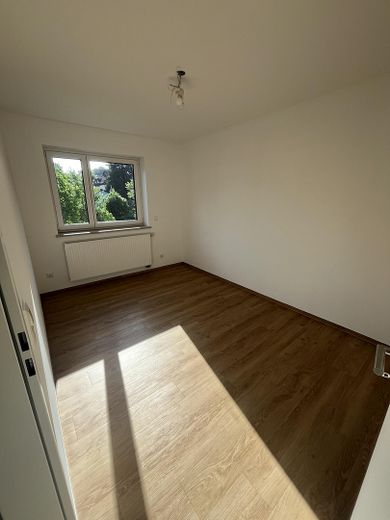Vollständig renovierte 3-Zimmer-Wohnung – Foto 9