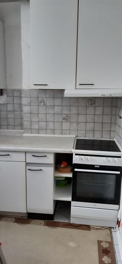 MFH mit 8 Wohnungen, hohe Rendite 8%, saniert und gut vermietet in zentraler Lage – Foto 19