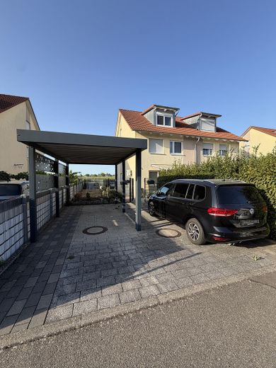 Semi-detached house in 79427 Eschbach – Photo 1