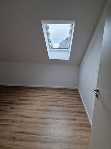 Moderate Penthousewohnung in ruhiger Lage – Foto 8