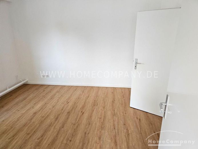 Fechenheim (8071223) möblierte Wohnung mit 3 separaten Schlafzimmern, ideal zur Anmietung von Firmen – bb708b0328f881c2c2c1e82e6467990e6a2b5c6f.jpg