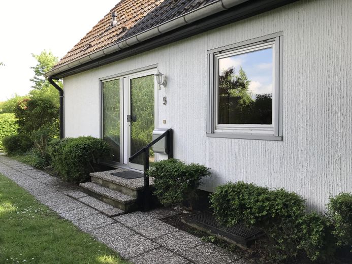 Nordseite mit Eingang