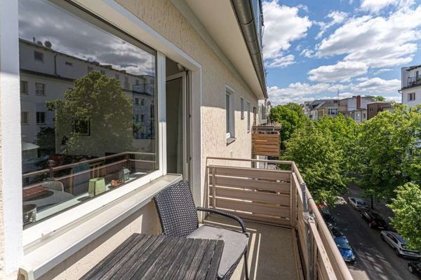 Luminoso apartamento de 2 habitaciones con balcón orientado al sur
