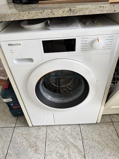 Einbauküche / Waschmaschine