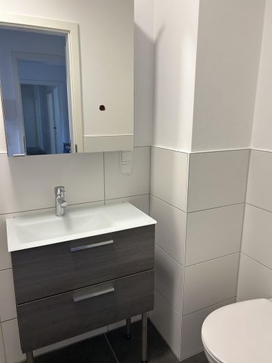 Zimmer in zwei Neubau-Maisonettewohnungen an Studenten zu vermieten – Foto 7