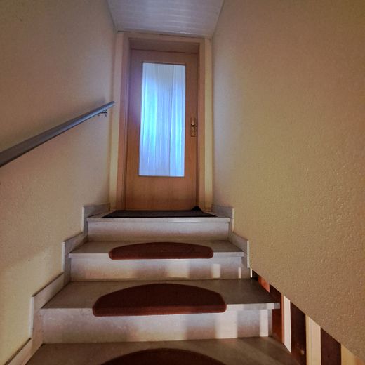Treppenaufgang zur Wohnung