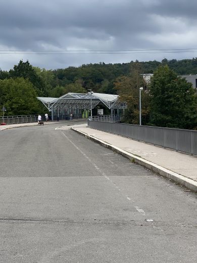 Sehr gepflegte 1-Zimmer-Wohnung in Sindelfingen Goldberg, 300m zur S-Bahnhaltestelle, von Privat – Bus- und S-Bahnhaltestelle